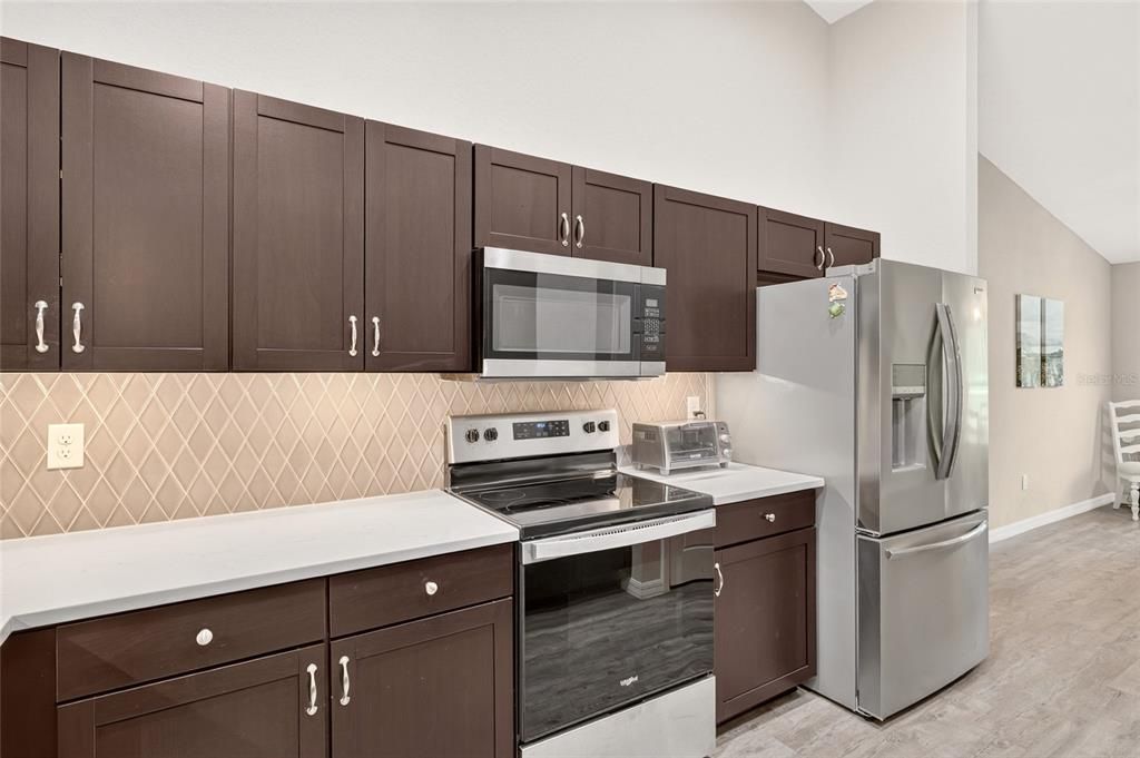 En Venta: $569,999 (3 camas, 2 baños, 1760 Pies cuadrados)