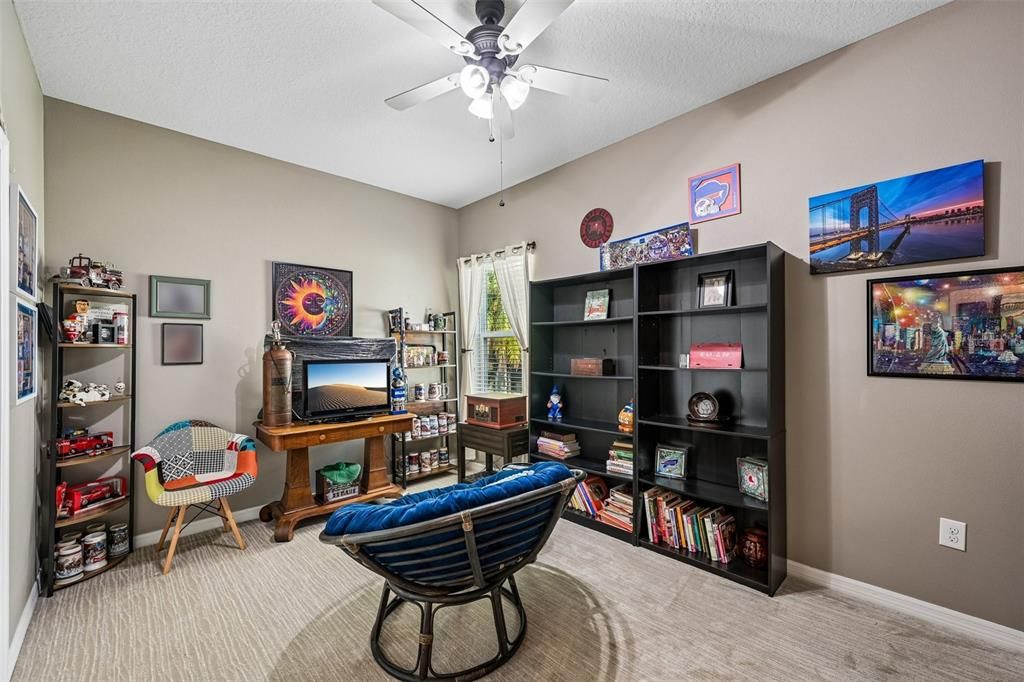 Active With Contract: $525,000 (3 beds, 2 baths, 2504 Square Feet)