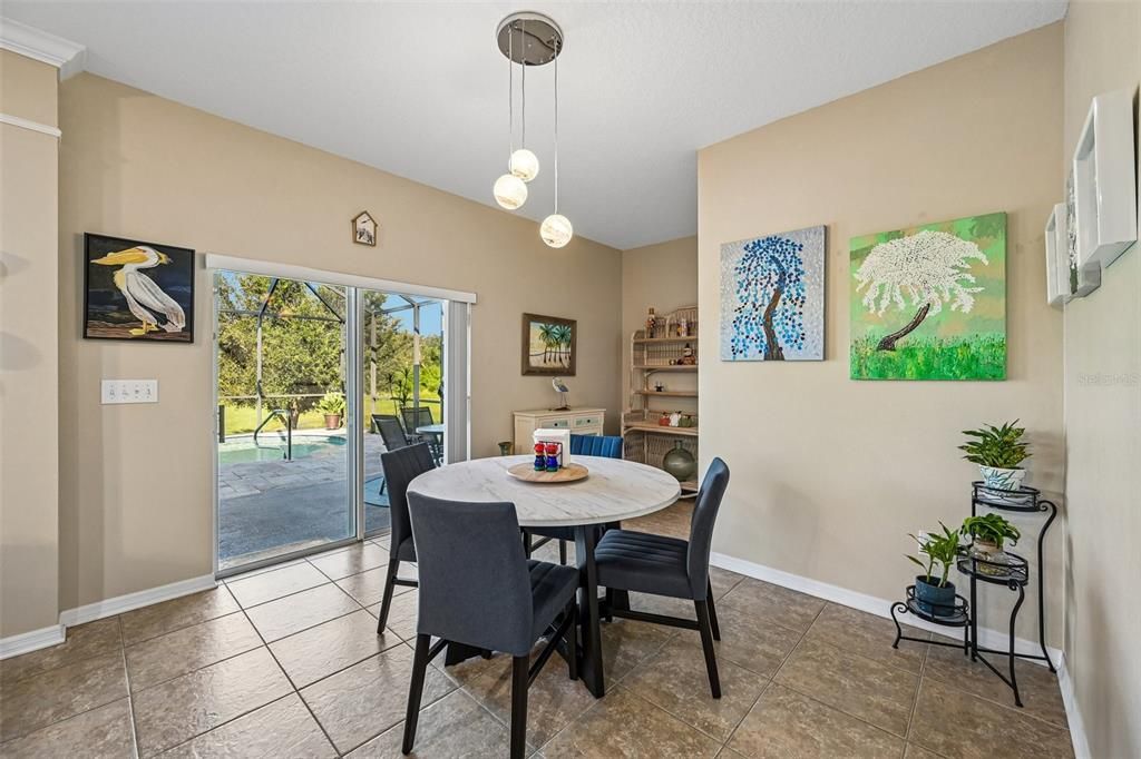 Active With Contract: $525,000 (3 beds, 2 baths, 2504 Square Feet)