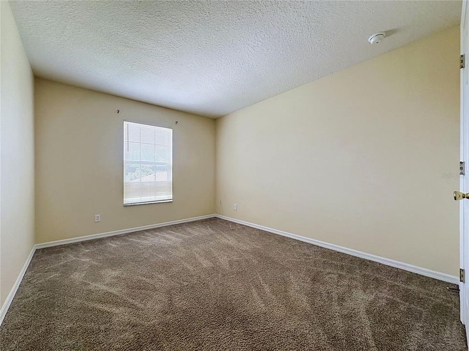 En Venta: $380,000 (4 camas, 2 baños, 2383 Pies cuadrados)
