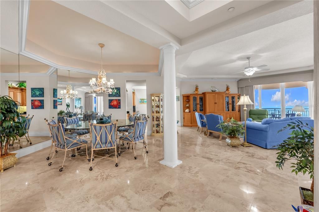 En Venta: $3,550,000 (3 camas, 4 baños, 3945 Pies cuadrados)