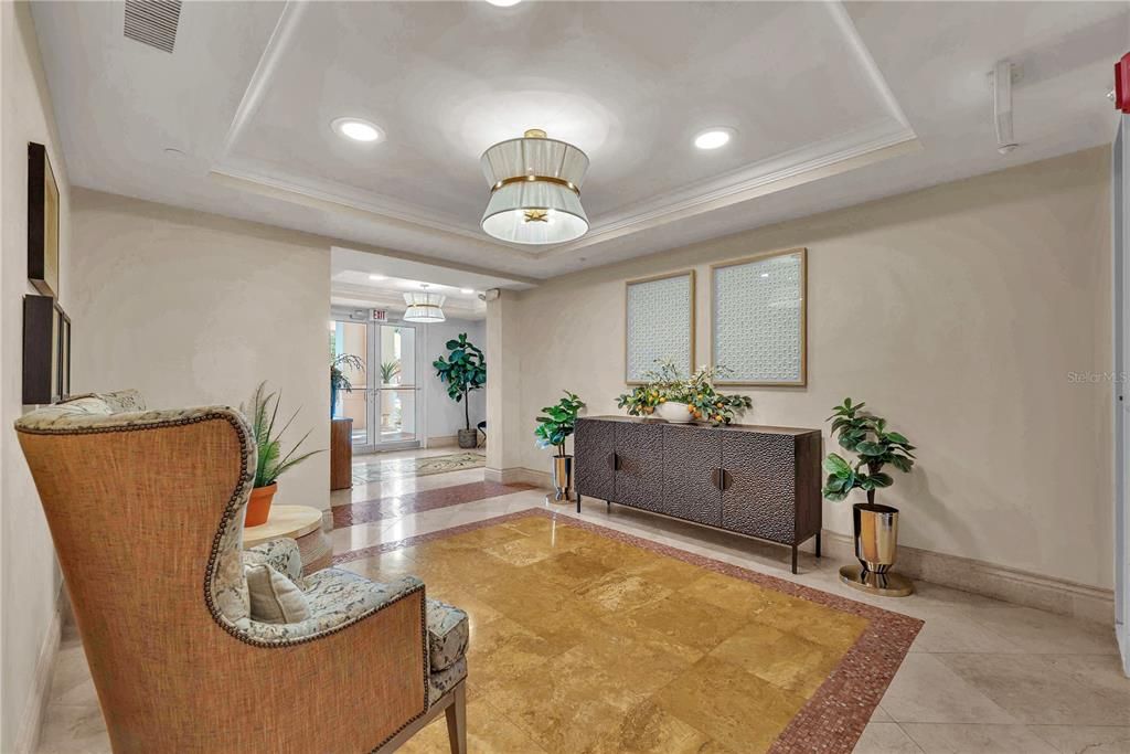 En Venta: $3,550,000 (3 camas, 4 baños, 3945 Pies cuadrados)