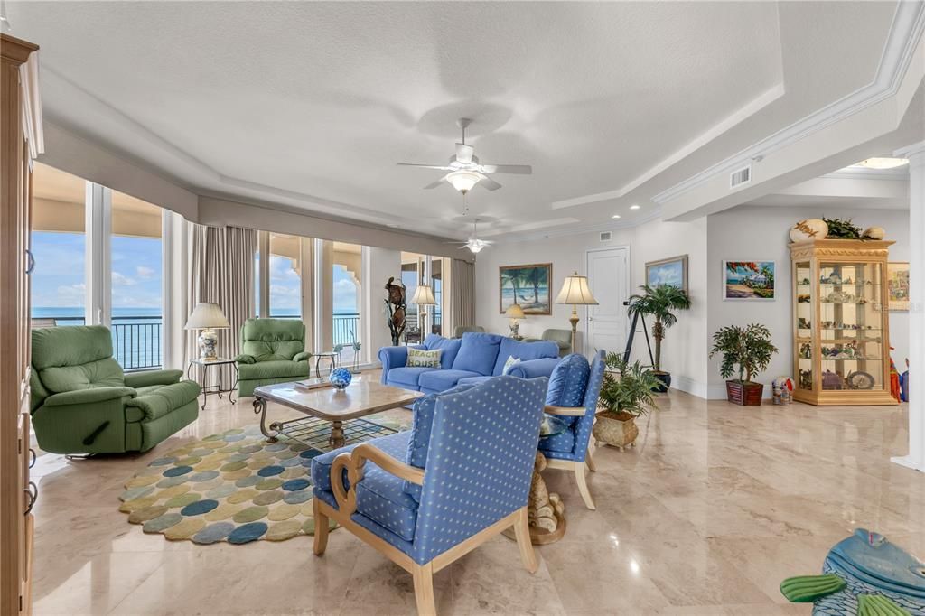 En Venta: $3,550,000 (3 camas, 4 baños, 3945 Pies cuadrados)