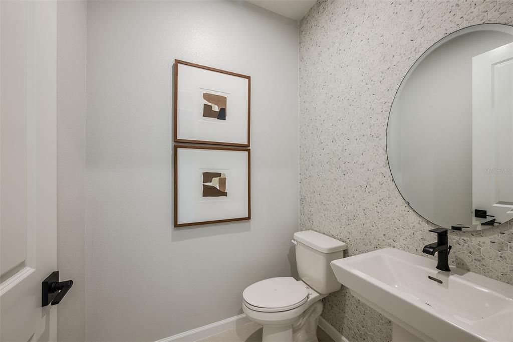 For Sale: $528,889 (5 beds, 3 baths, 2978 Square Feet)