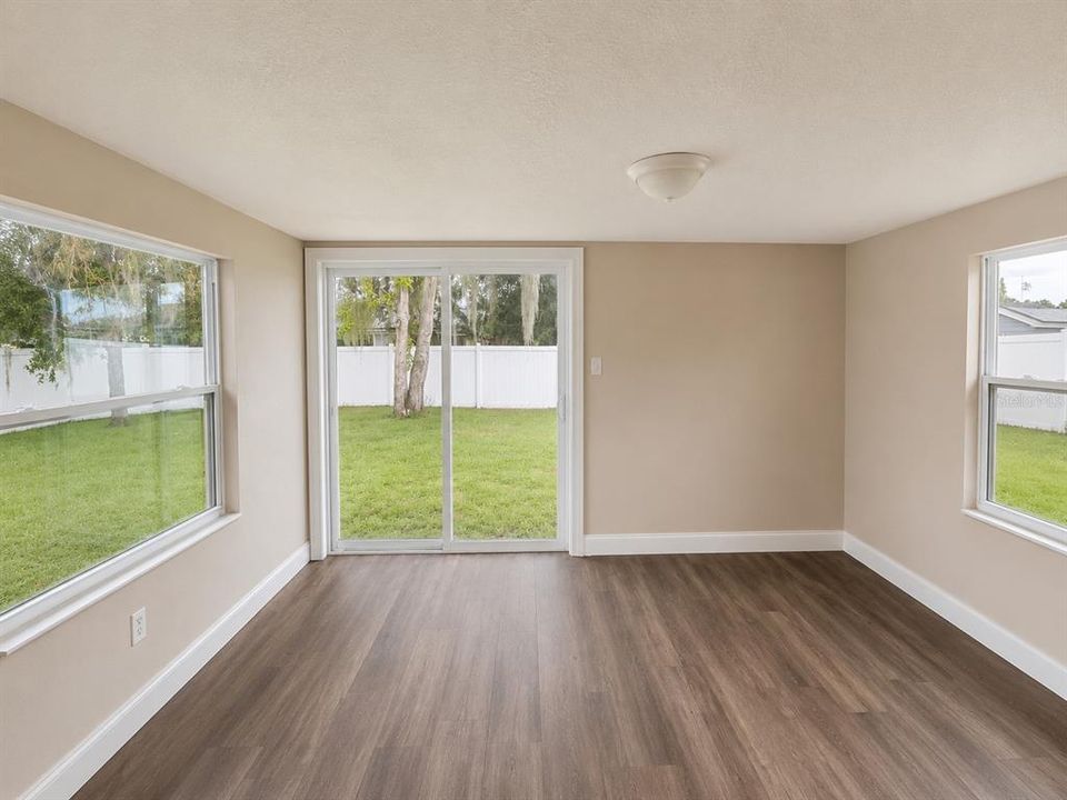В аренду: $1,500 (2 спален, 2 ванн, 1234 Квадратных фут)