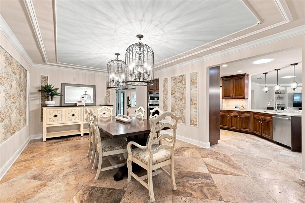 En Venta: $1,295,000 (4 camas, 3 baños, 2566 Pies cuadrados)