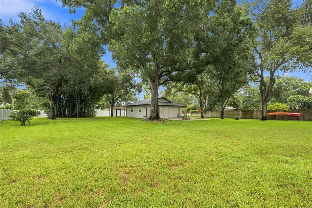 En Venta: $1,295,000 (4 camas, 3 baños, 2566 Pies cuadrados)