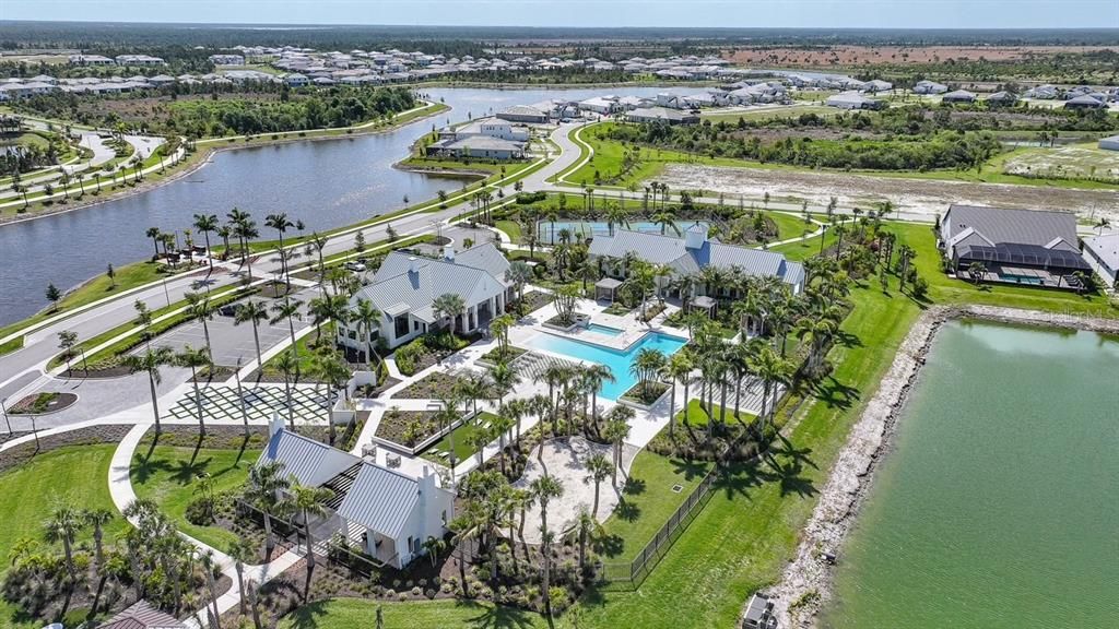 На продажу: $1,595,000 (4 спален, 5 ванн, 3753 Квадратных фут)