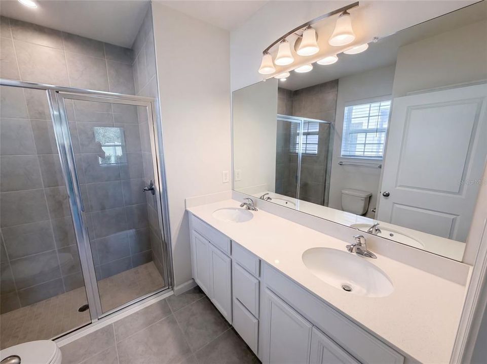 En Venta: $298,000 (3 camas, 2 baños, 1532 Pies cuadrados)