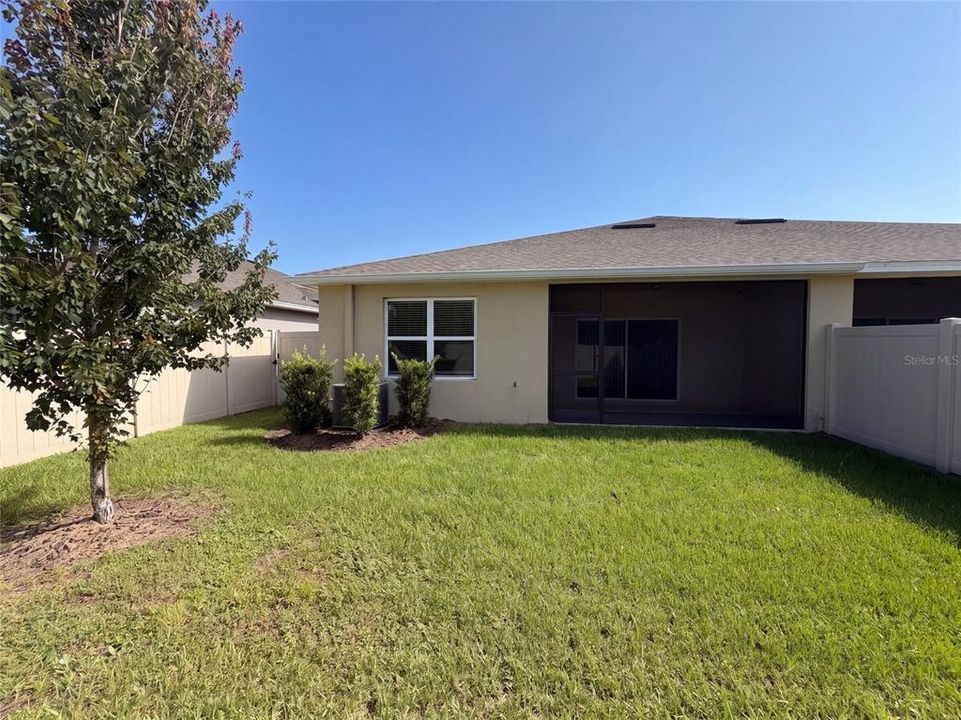 En Venta: $298,000 (3 camas, 2 baños, 1532 Pies cuadrados)