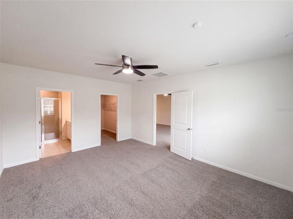 En Venta: $298,000 (3 camas, 2 baños, 1532 Pies cuadrados)
