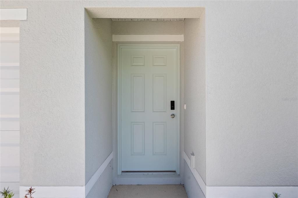 For Rent: $1,695 (3 beds, 2 baths, 1259 Square Feet)