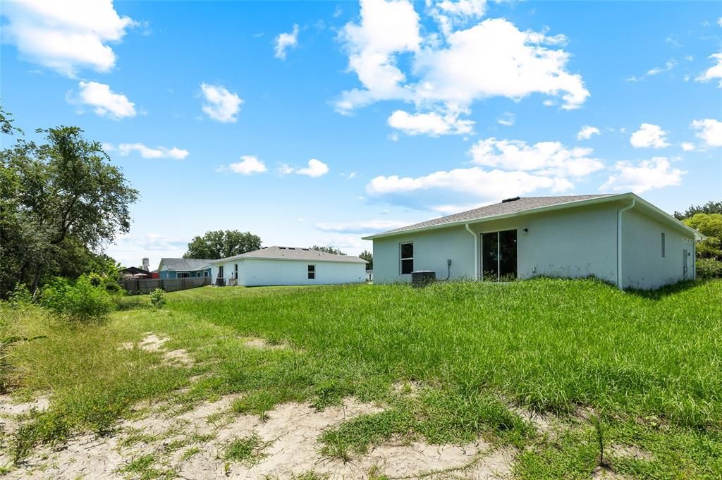 For Rent: $1,695 (3 beds, 2 baths, 1259 Square Feet)
