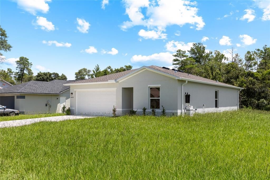 For Rent: $1,695 (3 beds, 2 baths, 1259 Square Feet)