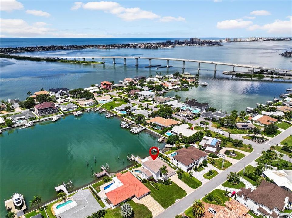 Activo con contrato: $2,095,000 (5 camas, 3 baños, 3257 Pies cuadrados)