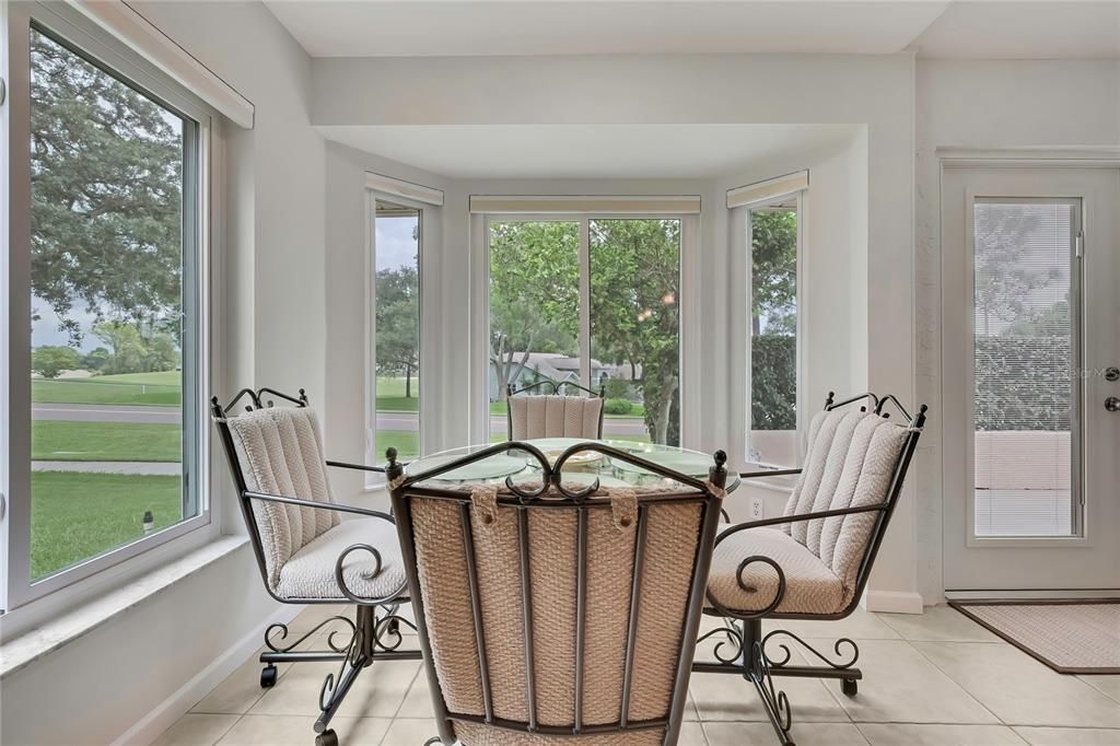 For Sale: $325,000 (2 beds, 2 baths, 1835 Square Feet)