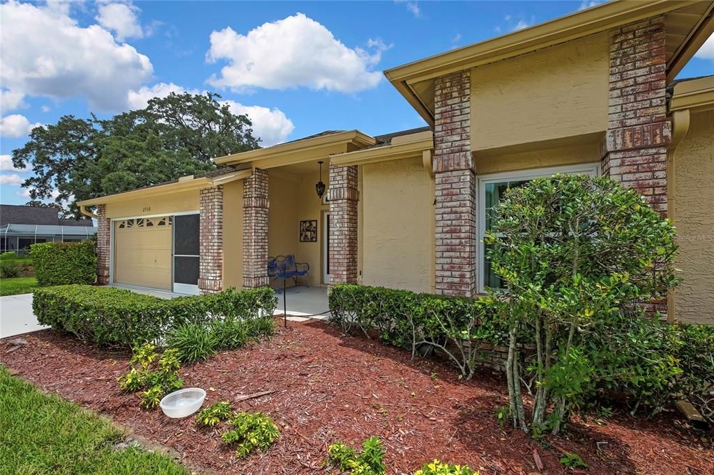 For Sale: $325,000 (2 beds, 2 baths, 1835 Square Feet)