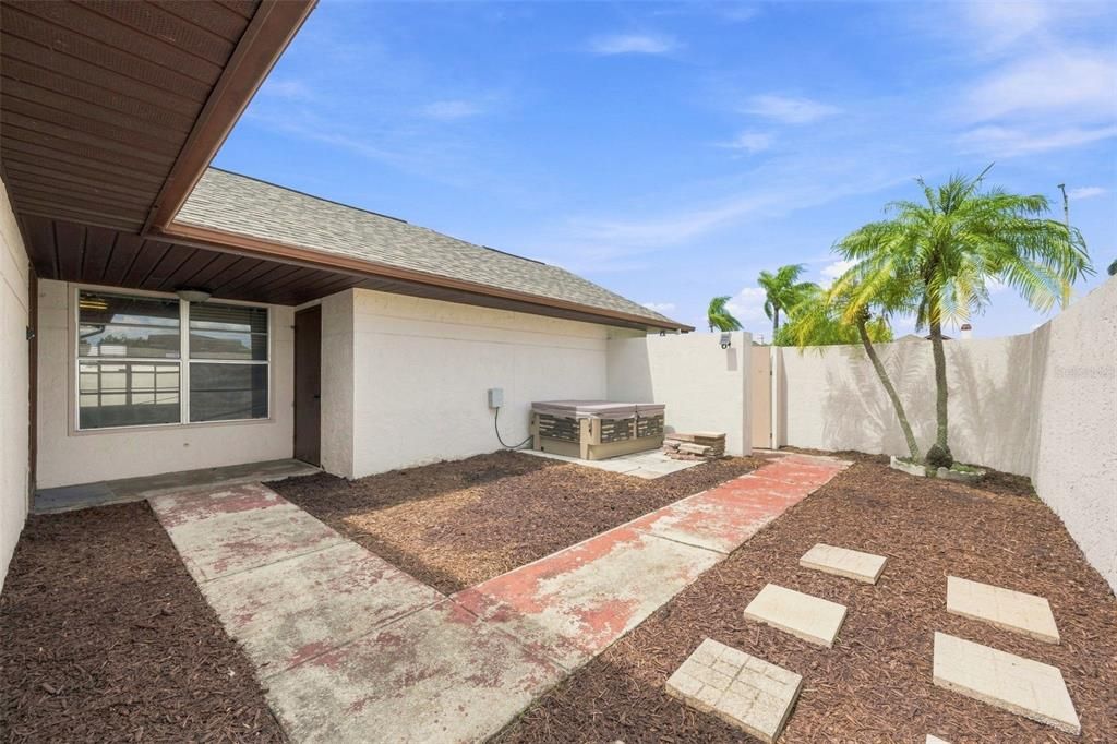 En Venta: $350,000 (3 camas, 2 baños, 1432 Pies cuadrados)