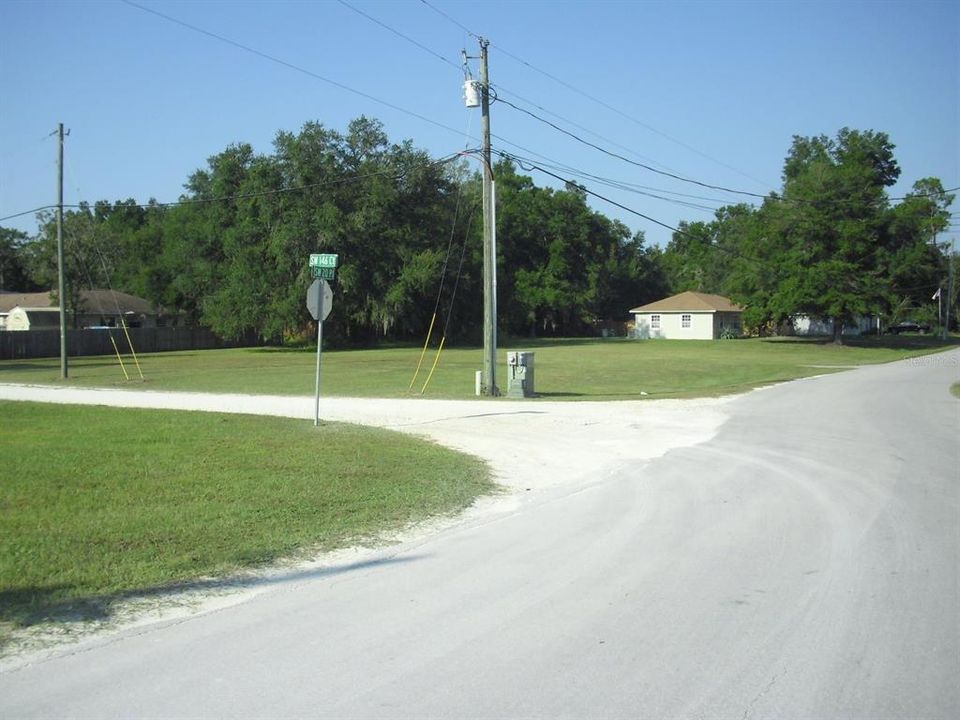 待售: $30,000 (0.23 acres)