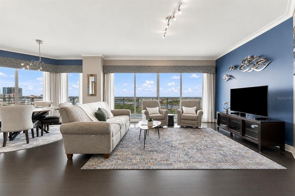 For Sale: $1,100,000 (3 beds, 3 baths, 1767 Square Feet)