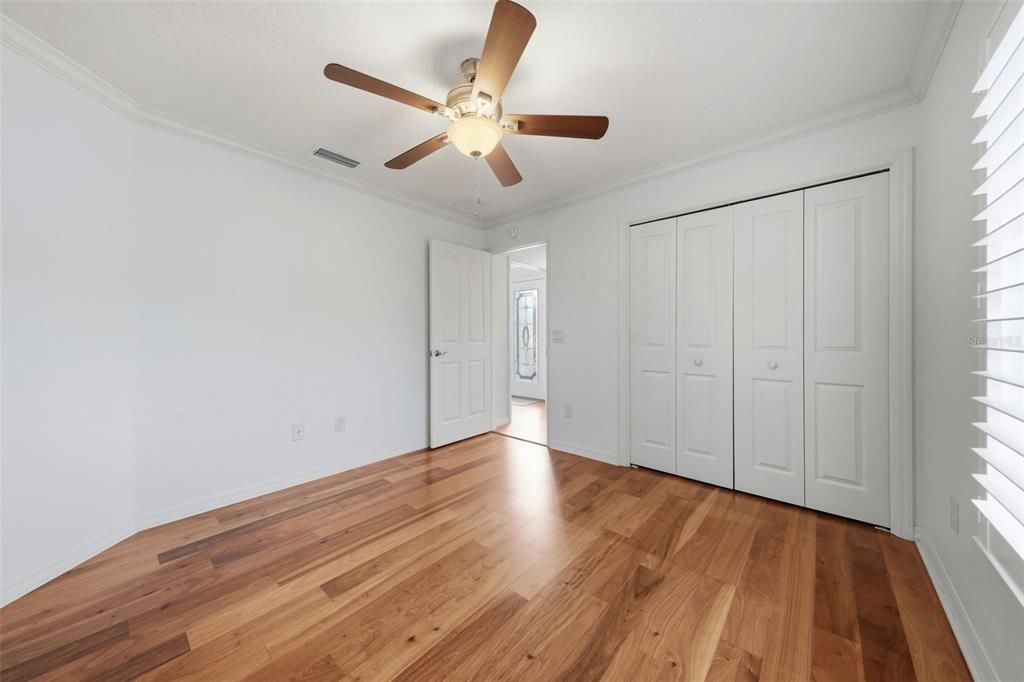 For Sale: $474,900 (3 beds, 2 baths, 1927 Square Feet)