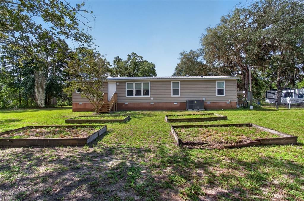 En Venta: $294,947 (2 camas, 2 baños, 2113 Pies cuadrados)