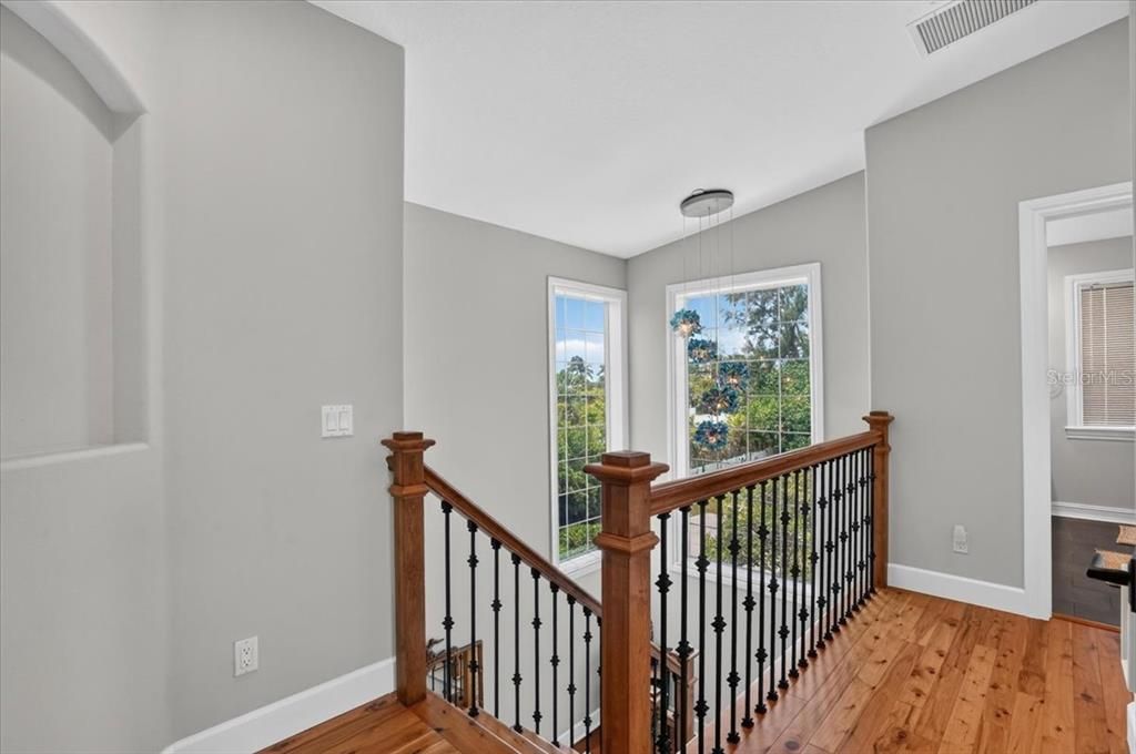 For Sale: $1,999,000 (3 beds, 3 baths, 2856 Square Feet)