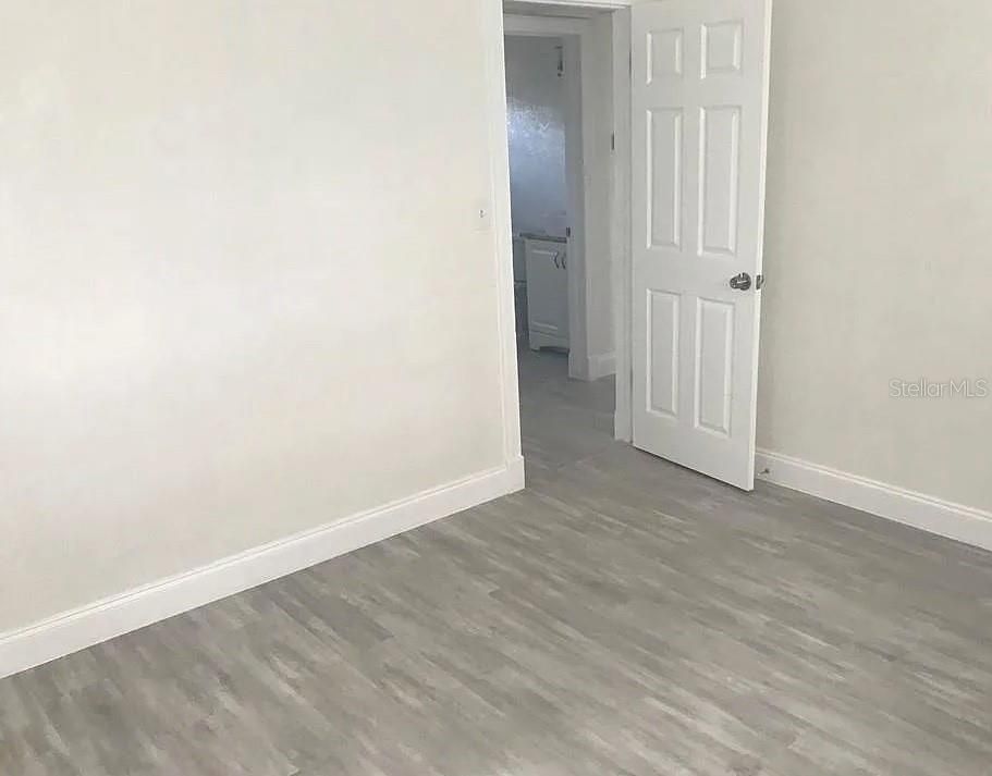 En Venta: $300,000 (4 camas, 2 baños, 1325 Pies cuadrados)