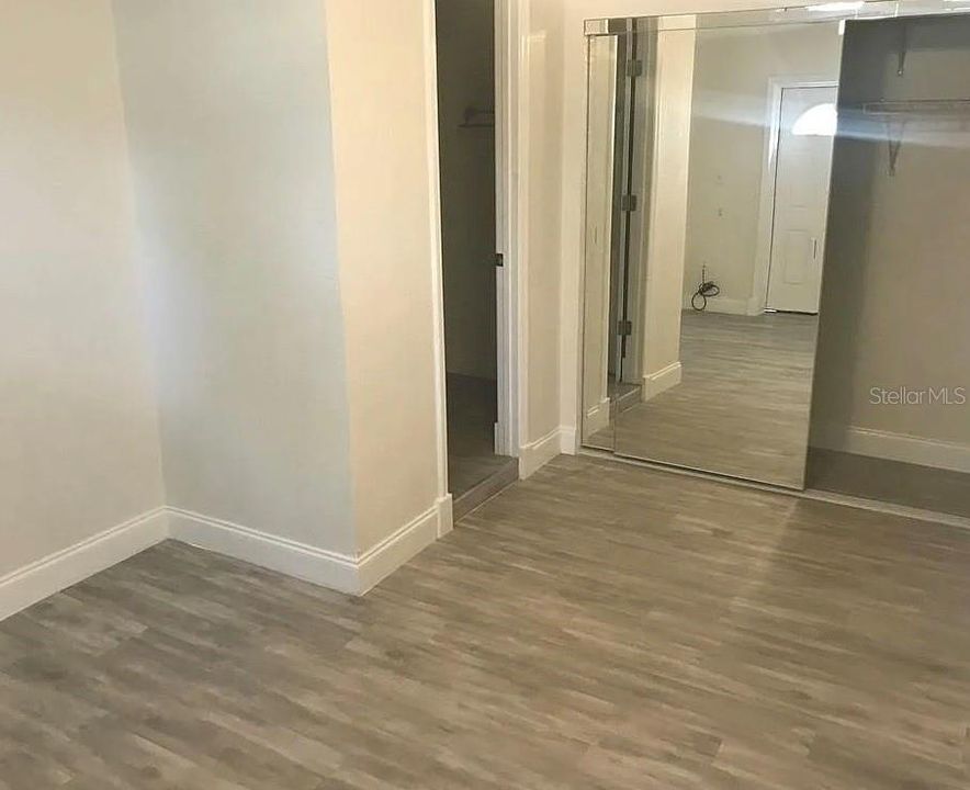 En Venta: $300,000 (4 camas, 2 baños, 1325 Pies cuadrados)