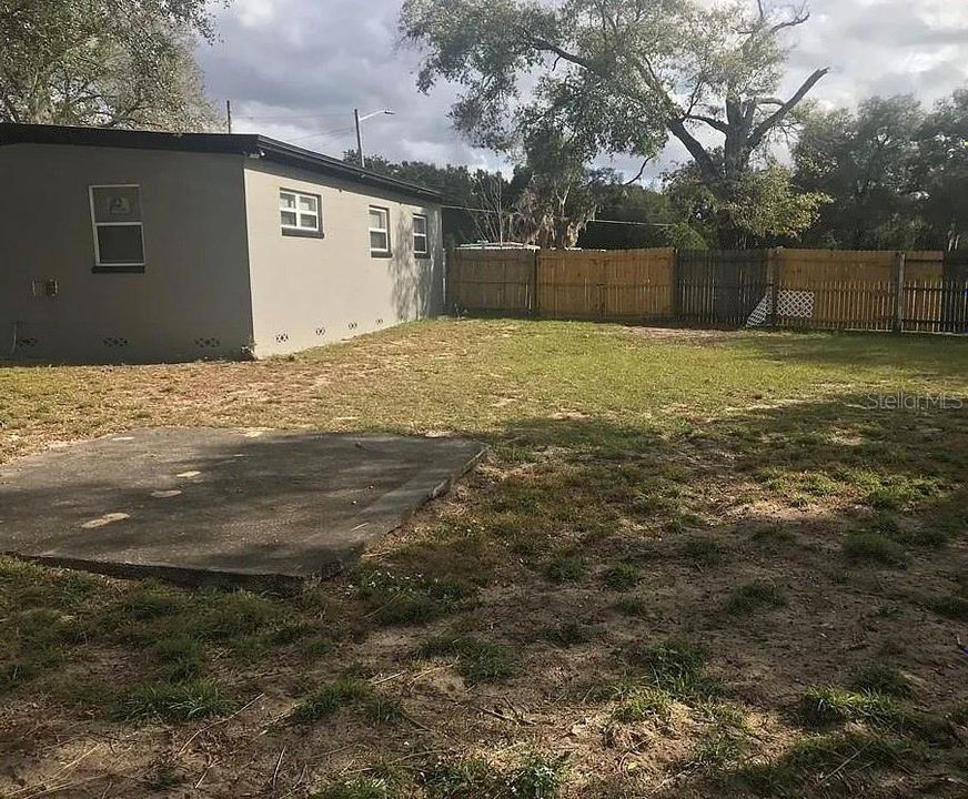 En Venta: $300,000 (4 camas, 2 baños, 1325 Pies cuadrados)