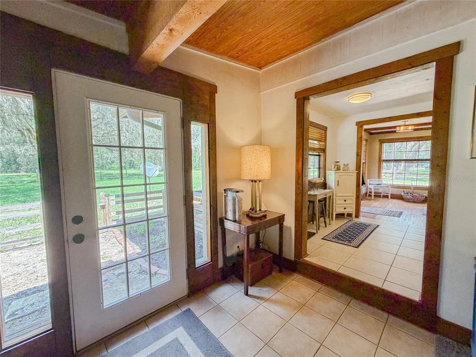 En Venta: $479,000 (2 camas, 1 baños, 1440 Pies cuadrados)