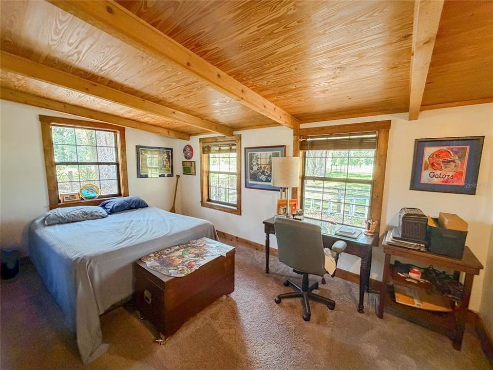 En Venta: $479,000 (2 camas, 1 baños, 1440 Pies cuadrados)