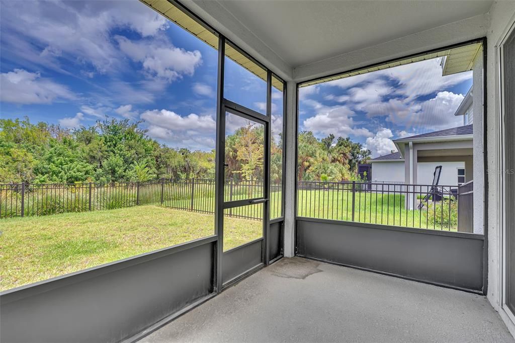 For Sale: $365,000 (4 beds, 2 baths, 1808 Square Feet)