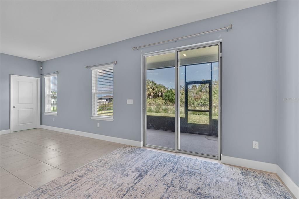 For Sale: $365,000 (4 beds, 2 baths, 1808 Square Feet)