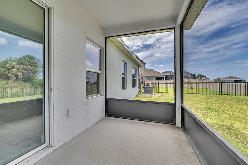 For Sale: $365,000 (4 beds, 2 baths, 1808 Square Feet)
