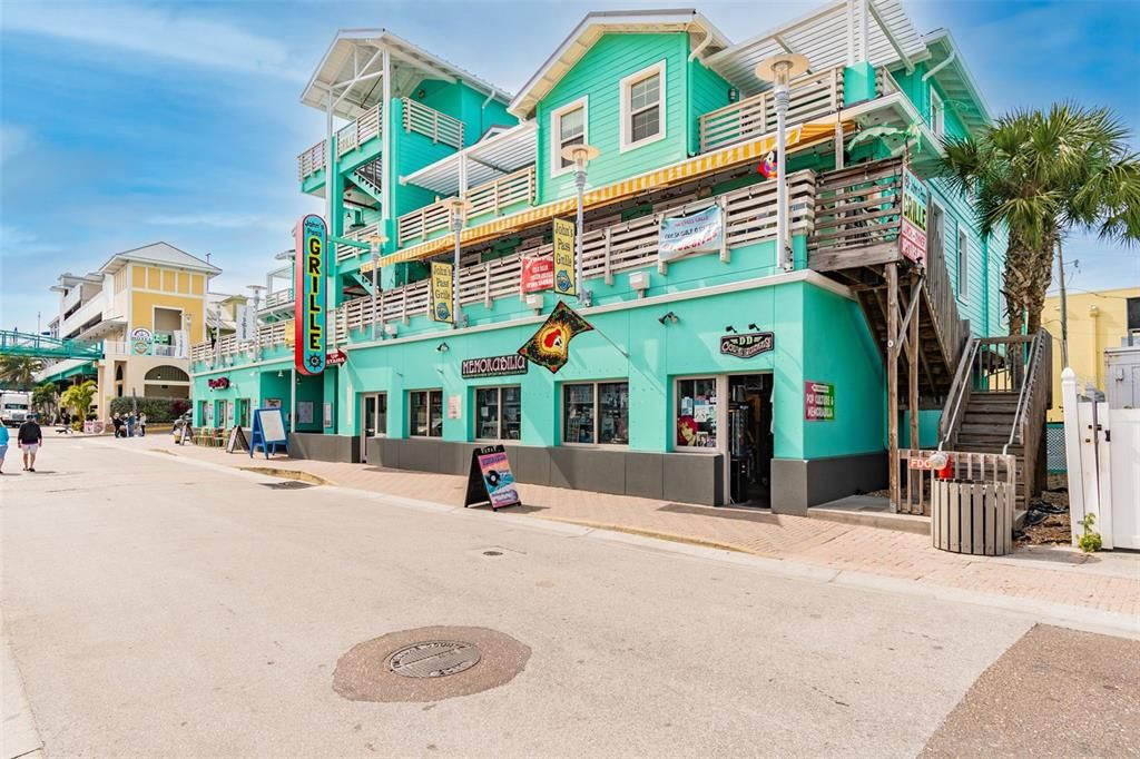 En Venta: $750,000 (2 camas, 1 baños, 1100 Pies cuadrados)