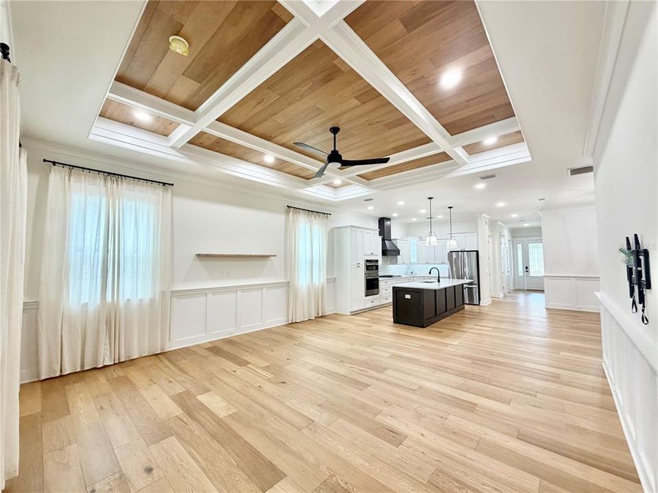 For Sale: $575,000 (4 beds, 3 baths, 2059 Square Feet)