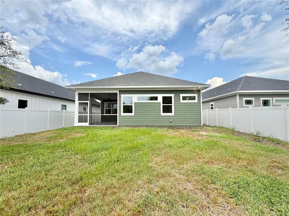 For Sale: $575,000 (4 beds, 3 baths, 2059 Square Feet)