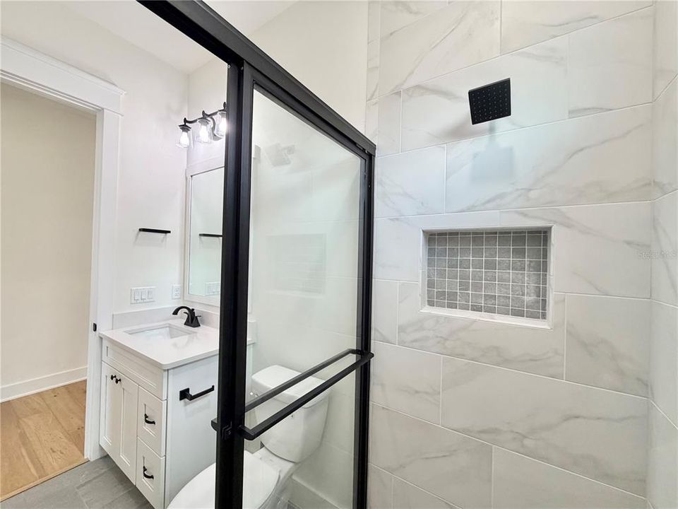For Sale: $575,000 (4 beds, 3 baths, 2059 Square Feet)