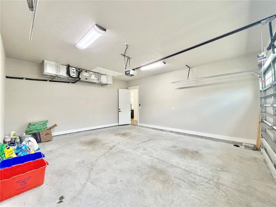 For Sale: $575,000 (4 beds, 3 baths, 2059 Square Feet)