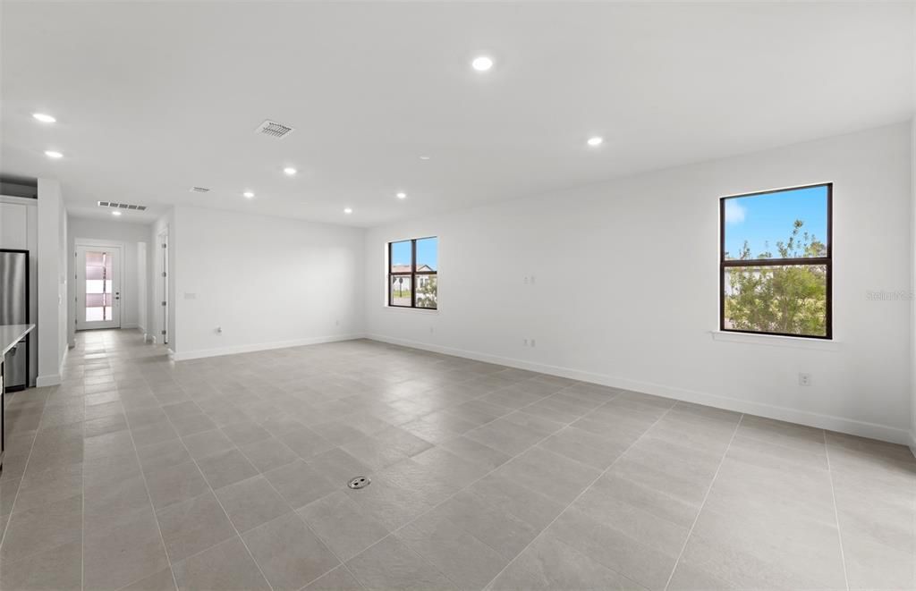 For Sale: $552,630 (4 beds, 3 baths, 2009 Square Feet)
