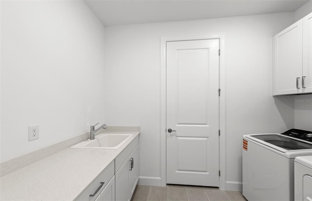 For Sale: $552,630 (4 beds, 3 baths, 2009 Square Feet)