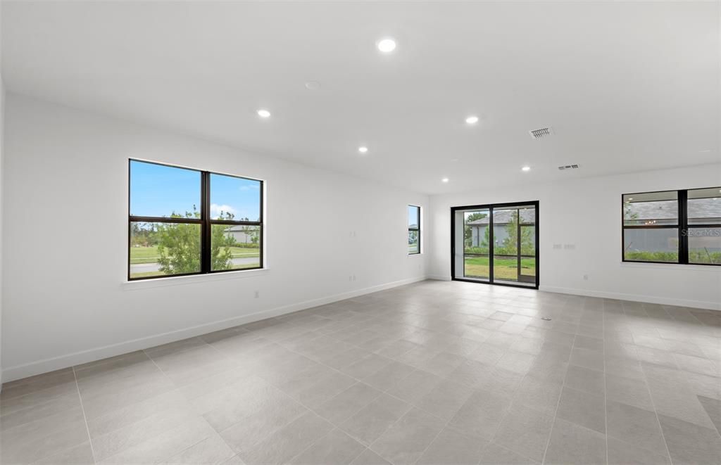 For Sale: $552,630 (4 beds, 3 baths, 2009 Square Feet)