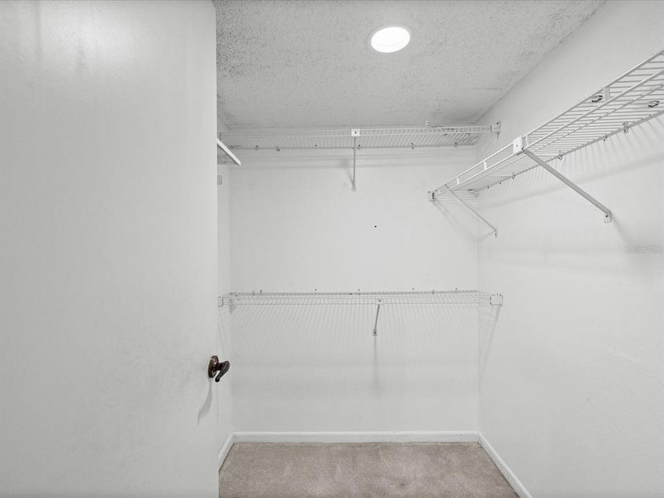 En Venta: $119,900 (2 camas, 2 baños, 1075 Pies cuadrados)