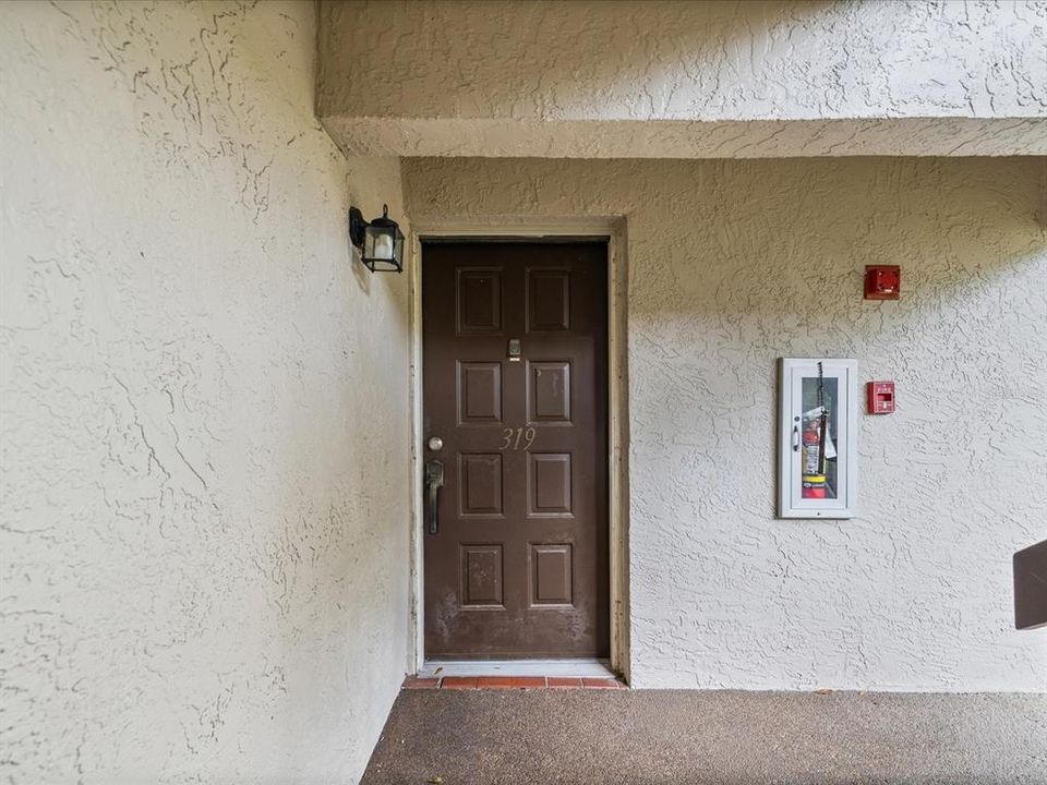 En Venta: $119,900 (2 camas, 2 baños, 1075 Pies cuadrados)