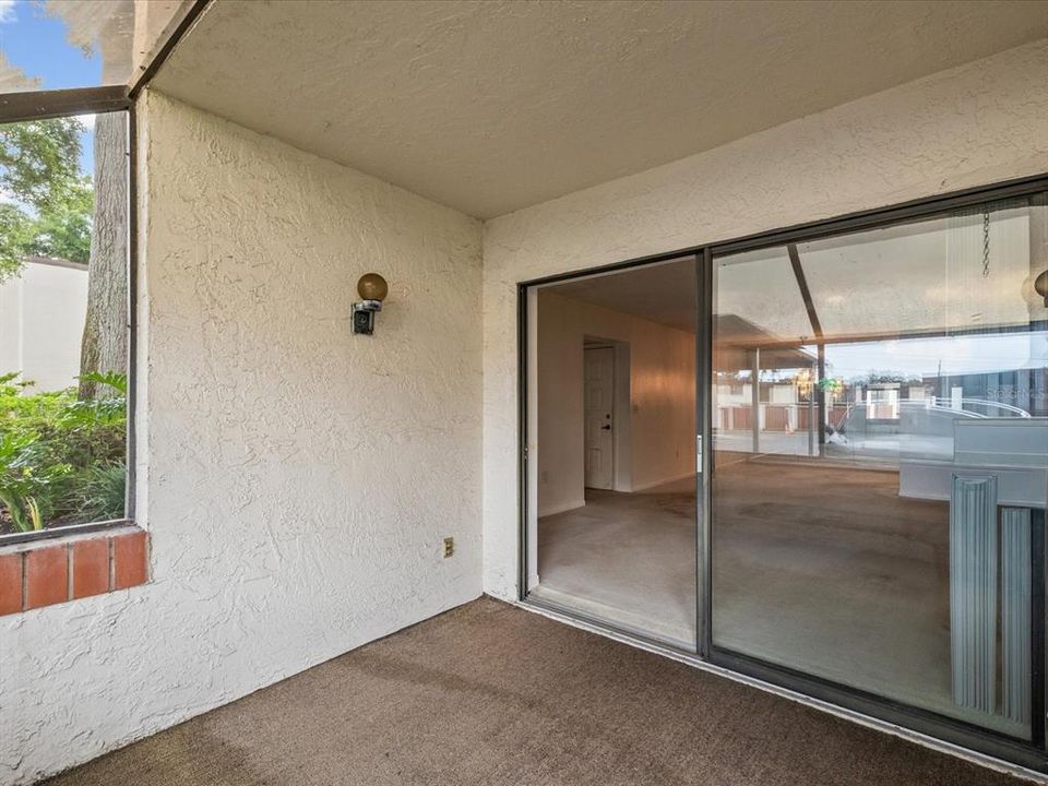 En Venta: $119,900 (2 camas, 2 baños, 1075 Pies cuadrados)