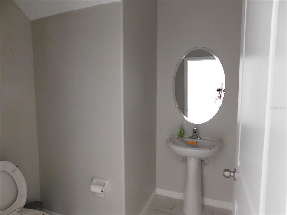 For Sale: $329,900 (4 beds, 3 baths, 2579 Square Feet)