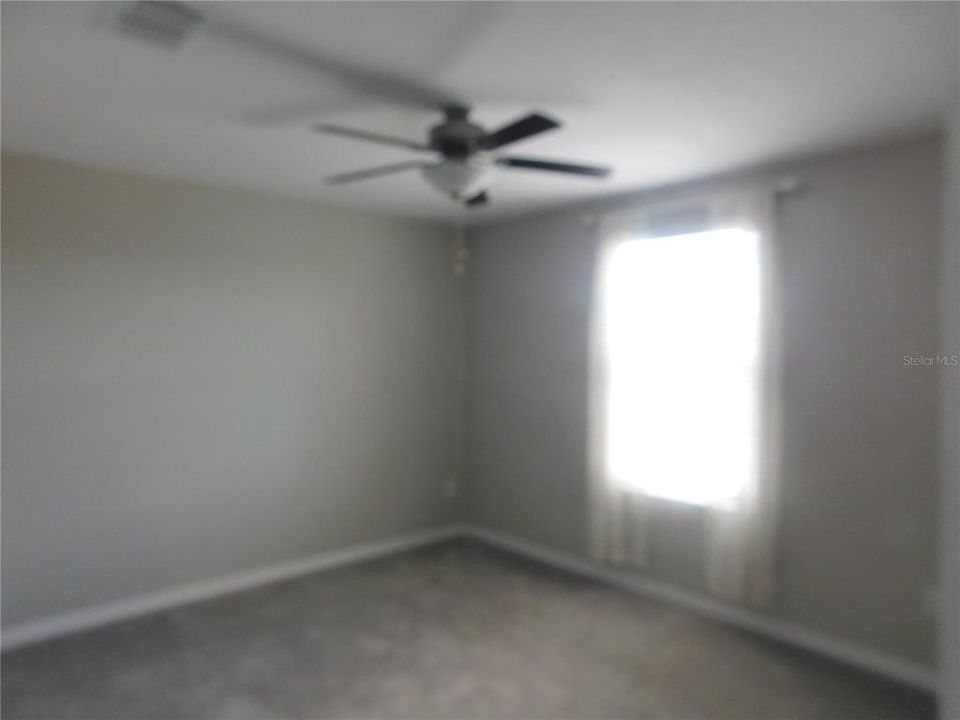 For Sale: $329,900 (4 beds, 3 baths, 2579 Square Feet)