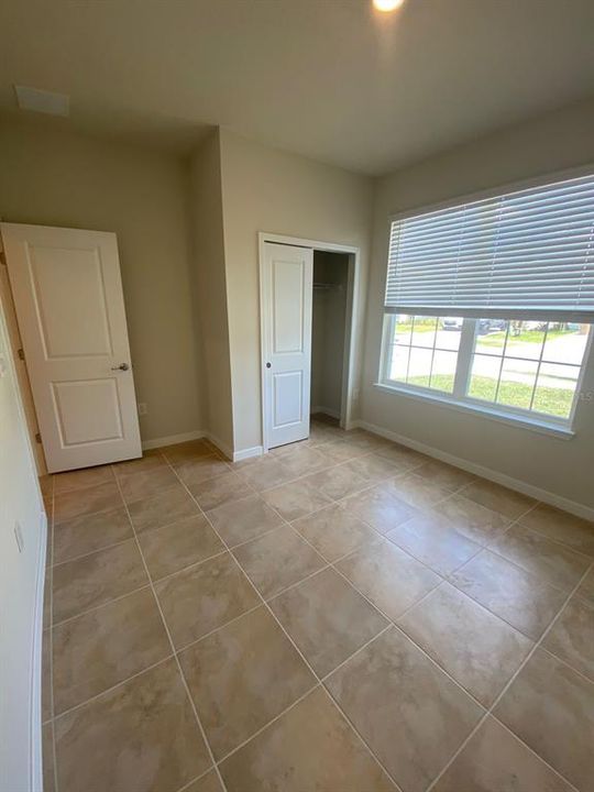 For Rent: $2,400 (3 beds, 2 baths, 1662 Square Feet)