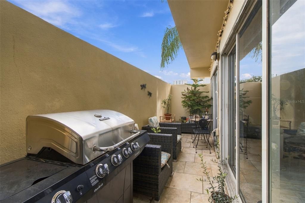 For Sale: $344,500 (2 beds, 2 baths, 1231 Square Feet)
